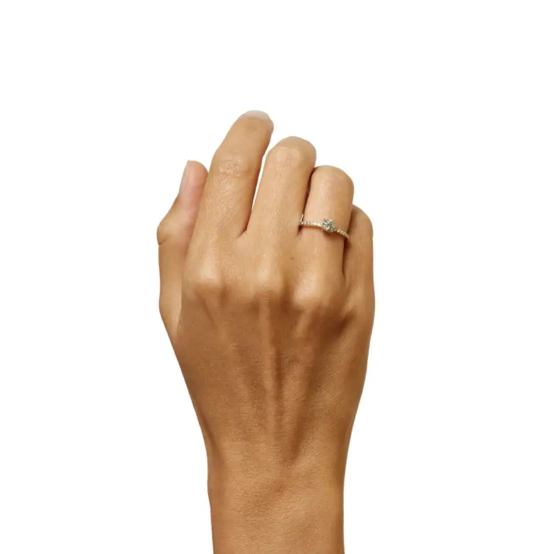 Pierścionek z diamentami